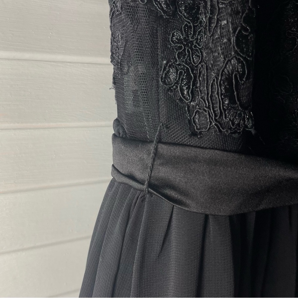 Azazie Elly Gown - Picture 7 of 9